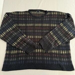 Men's Plaid Crewneck Sweater - Black and Gray
